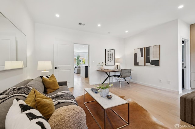 331 London St, San Francisco, CA 94112 - photo 4