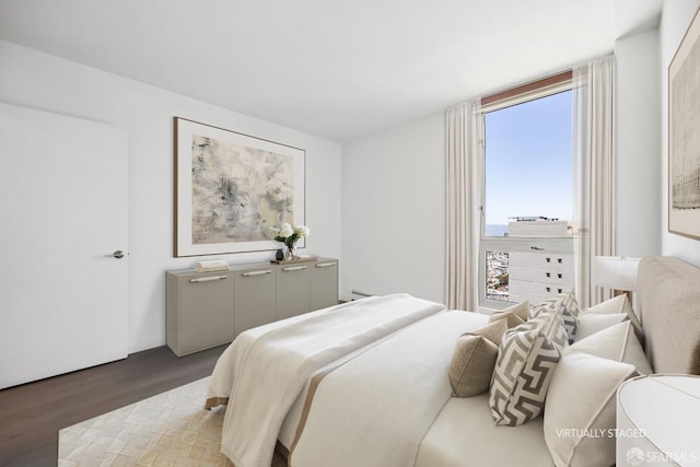 1070 Green St Unit 1001, San Francisco, CA 94133 - bedroom featuring wood finished floors