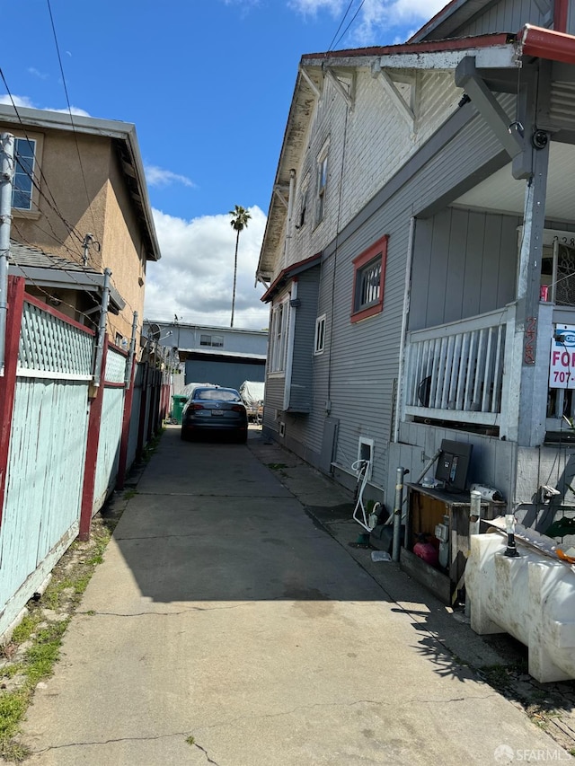 228 15th St, Richmond, CA 94801 - view of side of property with concrete driveway