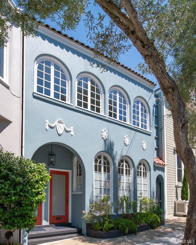 2932 Baker St, San Francisco, CA 94123 - view of building exterior