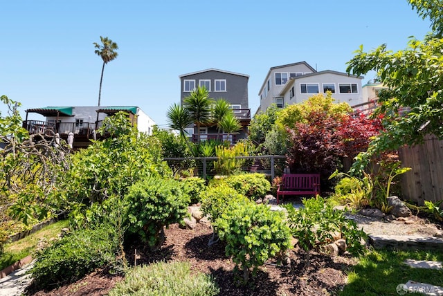 4551 Fairbairn Ave, Oakland, CA 94619 - view of yard