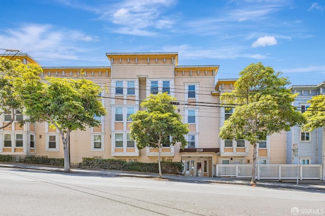 2225 23rd St Unit 318, San Francisco, CA 94107 - view of building exterior