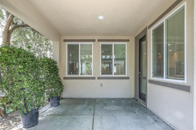 549 Fresian Dr, Oakdale, CA 95361 - view of patio