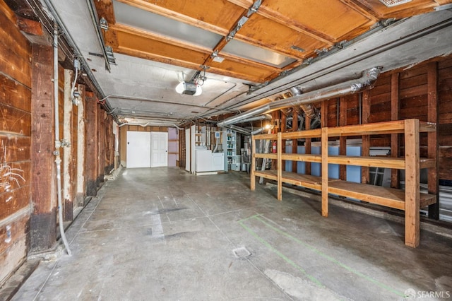 1371 16th Ave Unit 1373, San Francisco, CA 94122 - garage featuring washing machine and clothes dryer