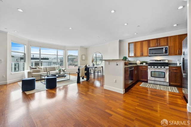 1354 Utah St, San Francisco, CA 94110 - photo 8