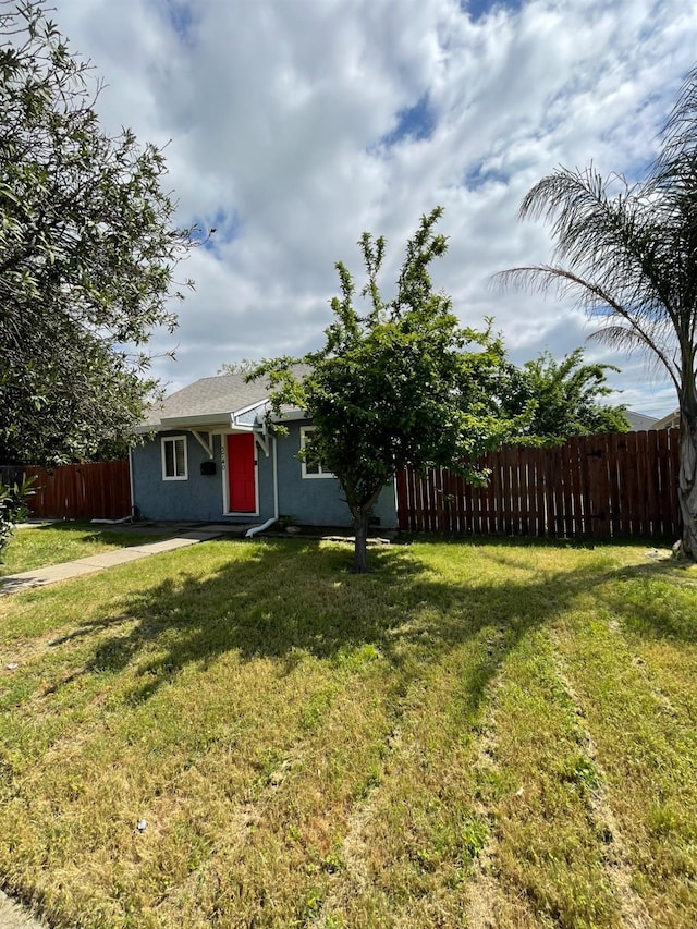 3740 26th Ave, Sacramento, CA 95820 - view of yard
