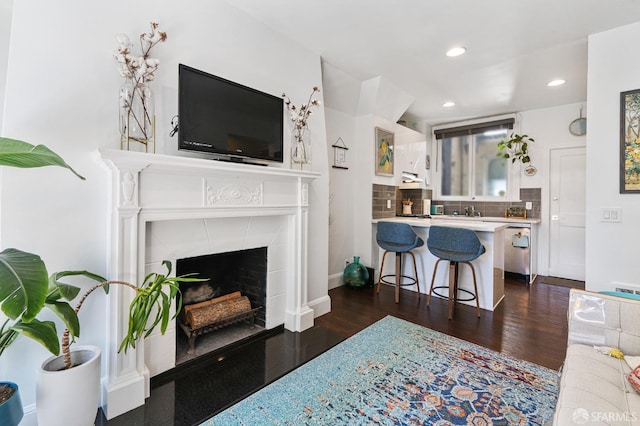 living room with dark wood-type flooring