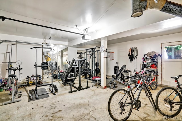 3410 Big Oak Ct, Hayward, CA 94542 - garage featuring a garage door opener