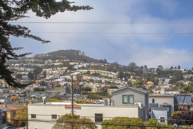 287 Staples Ave, San Francisco, CA 94112 - view of mountain background