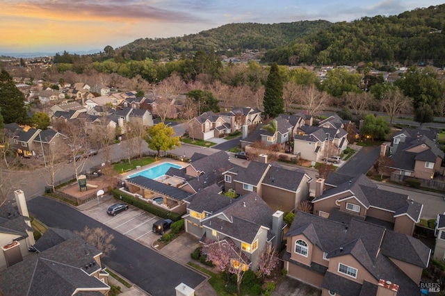 bird's eye view featuring a residential view