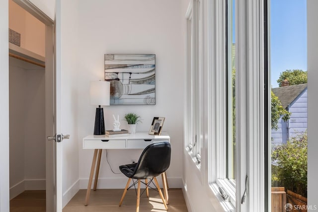 152-154 Ord St, San Francisco, CA 94114 - office featuring plenty of natural light, light wood-type flooring, and baseboards