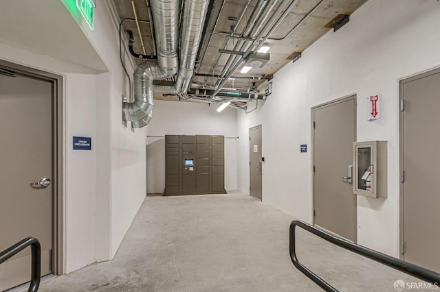 425 First St Unit 31, Los Altos, CA 94022 - corridor with concrete flooring