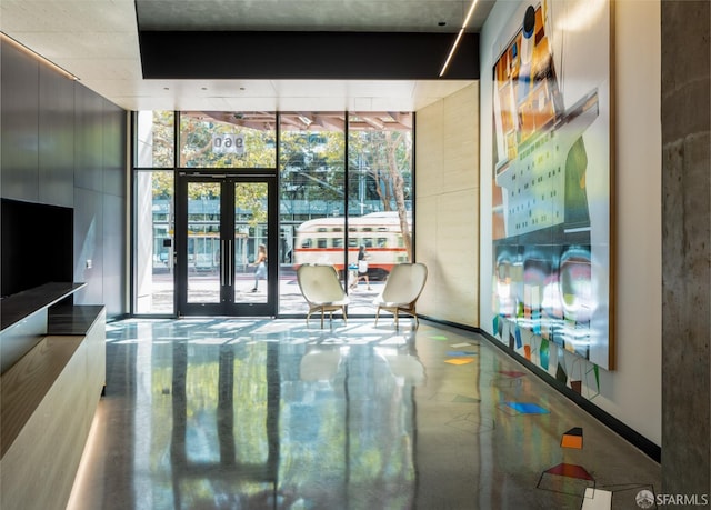 960 Market St Unit 514, San Francisco, CA 94102 - building lobby with a wall of windows