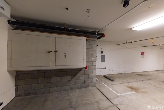 229 8th St Unit 3, San Francisco, CA 94103 - garage featuring electric panel