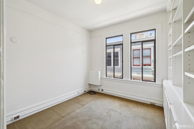 28-30 Sonoma St, San Francisco, CA 94133 - view of carpeted spare room