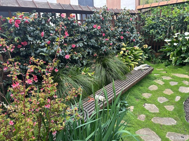view of yard with fence