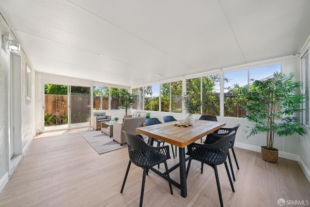 4649 Theta St, Fremont, CA 94536 - sunroom featuring outdoor dining space
