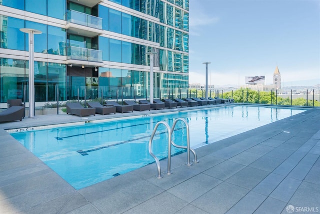 401 Harrison St Unit 25F, San Francisco, CA 94105 - view of community pool