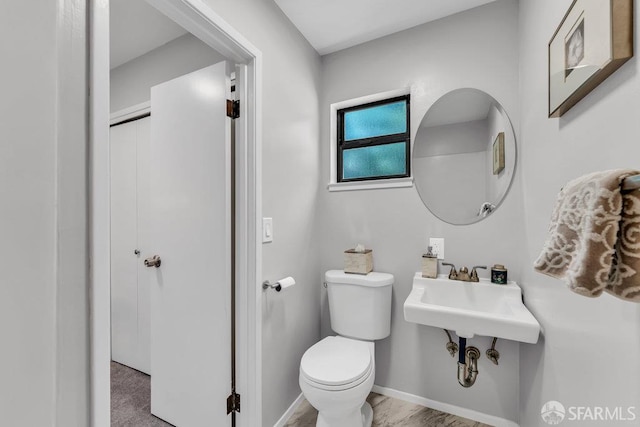 35 Ardilla Rd, Orinda, CA 94563 - bathroom featuring toilet and baseboards