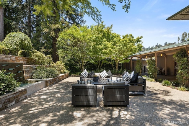 view of patio featuring outdoor lounge area