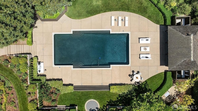 drone / aerial view