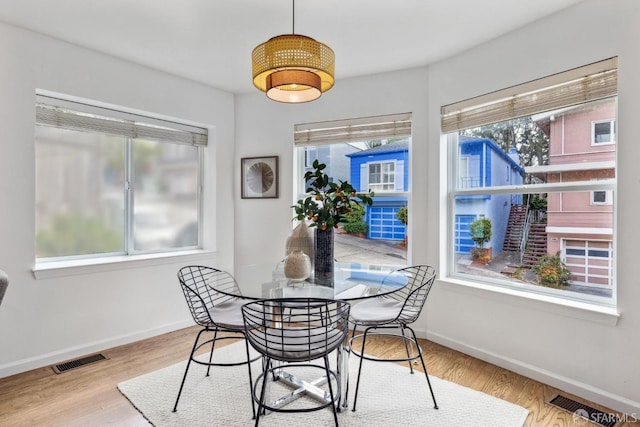 302 Warren Dr, San Francisco, CA 94131 - dining space featuring baseboards and wood finished floors