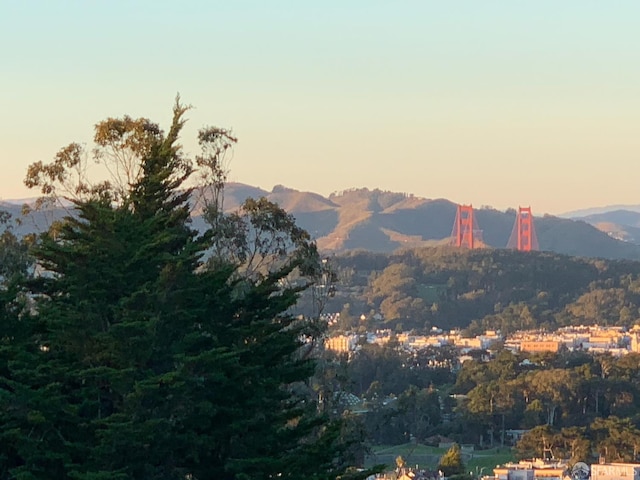 302 Warren Dr, San Francisco, CA 94131 - view of mountain backdrop