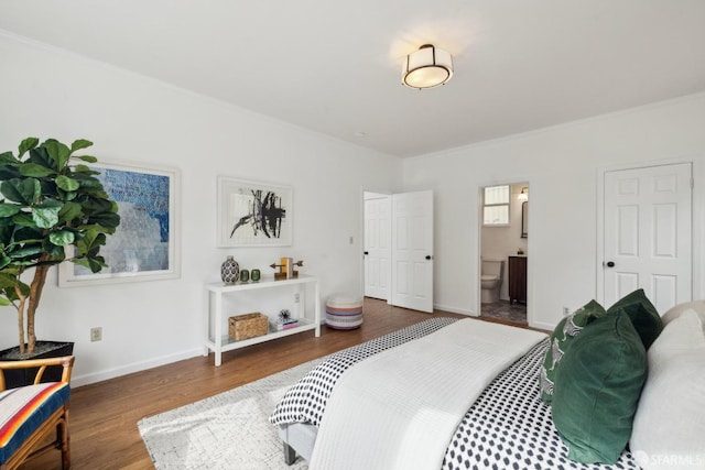 302 Warren Dr, San Francisco, CA 94131 - bedroom with wood finished floors, ensuite bathroom, and crown molding