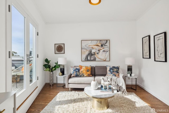 302 Warren Dr, San Francisco, CA 94131 - living room with plenty of natural light, wood finished floors, and crown molding