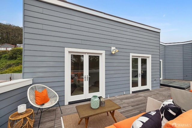 302 Warren Dr, San Francisco, CA 94131 - deck featuring french doors