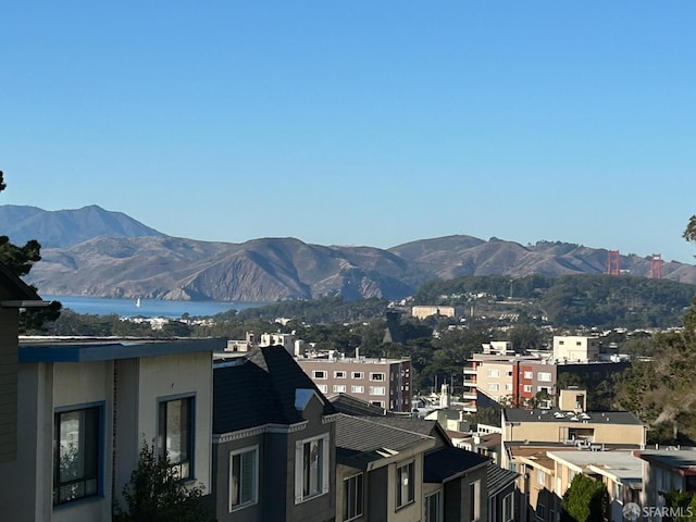 302 Warren Dr, San Francisco, CA 94131 - view of mountain background