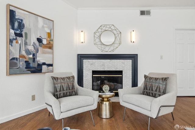 302 Warren Dr, San Francisco, CA 94131 - living area with crown molding, a fireplace, and wood finished floors