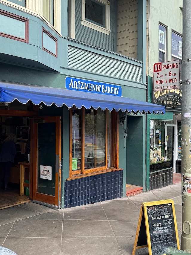 302 Warren Dr, San Francisco, CA 94131 - view of building exterior