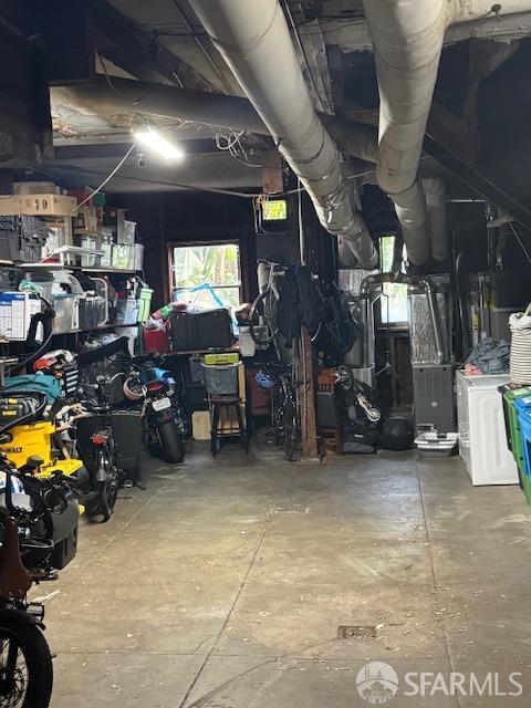 basement featuring washer / clothes dryer