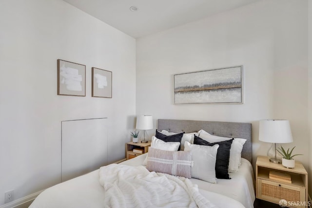 2486 Fulton St, San Francisco, CA 94118 - bedroom featuring baseboards