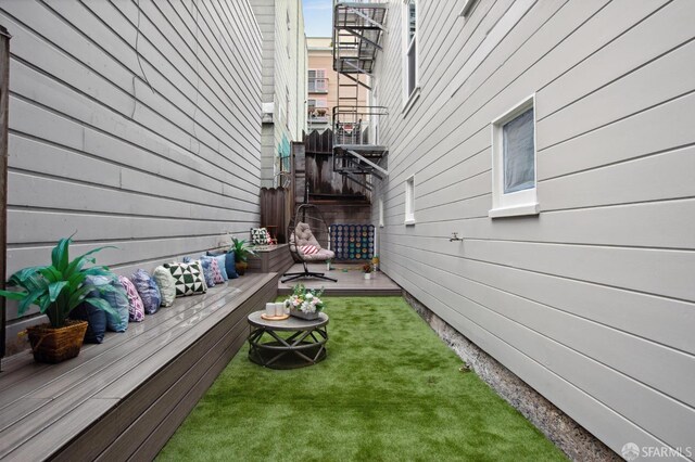 31 Romolo Pl Unit 6, San Francisco, CA 94133 - view of yard