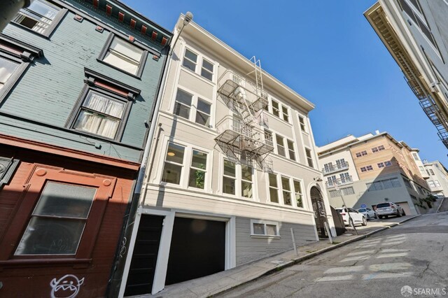 31 Romolo Pl Unit 6, San Francisco, CA 94133 - view of building exterior