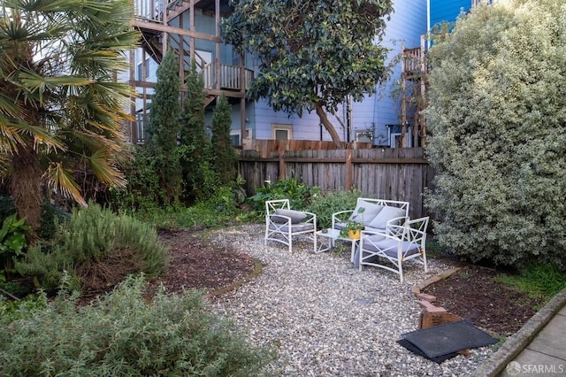 3543-3545 24th St, San Francisco, CA 94110 - view of yard featuring a patio area