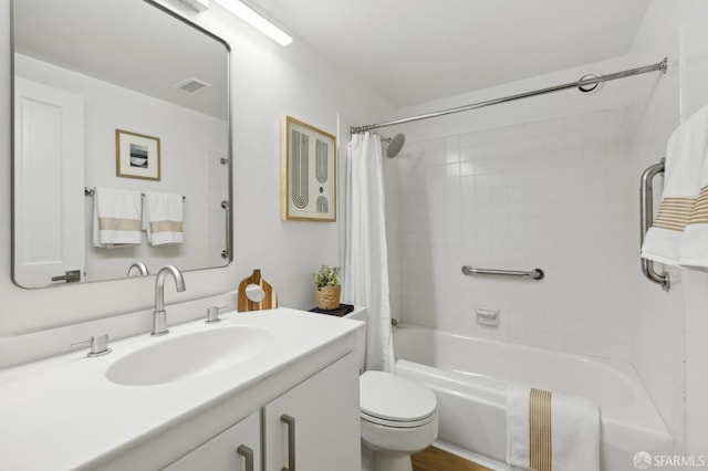 full bathroom with visible vents, vanity, toilet, and shower / bathtub combination with curtain