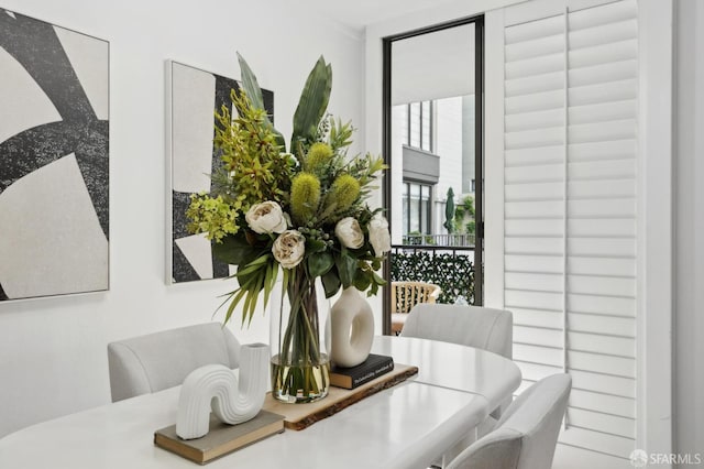 dining room featuring expansive windows