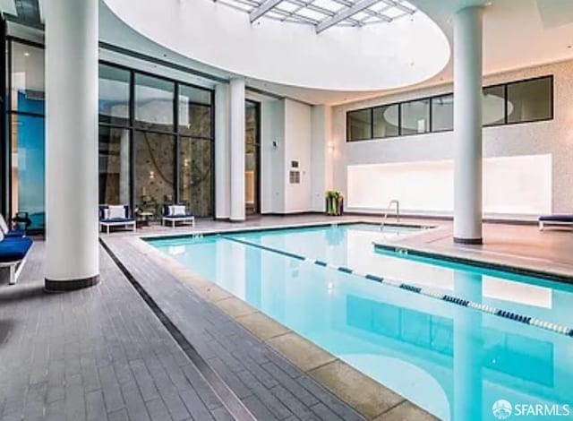 333 Beale St Unit 6J, San Francisco, CA 94105 - view of indoor pool