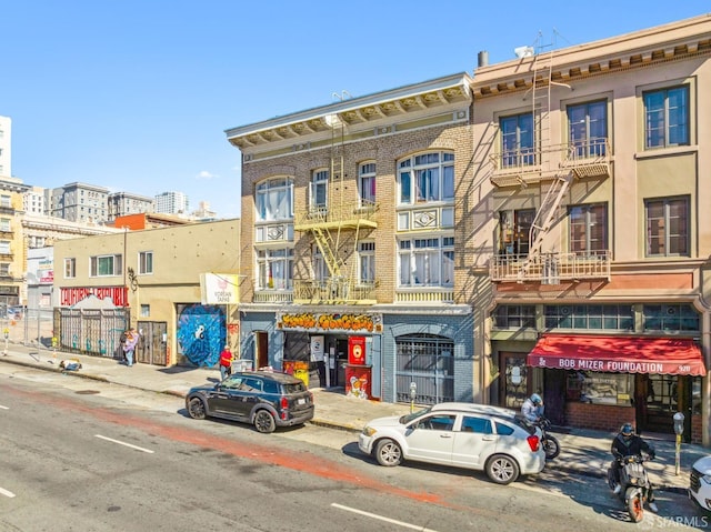 926 Larkin St, San Francisco, CA 94109 - photo 2