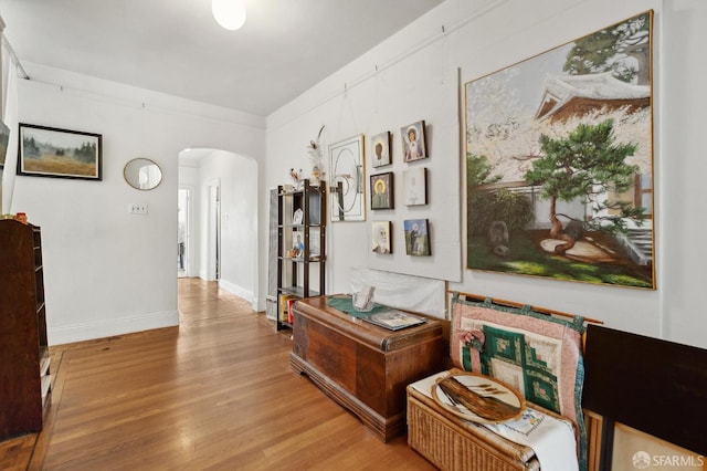 2065-2067 Turk Blvd, San Francisco, CA 94115 - corridor with arched walkways, wood finished floors, and baseboards