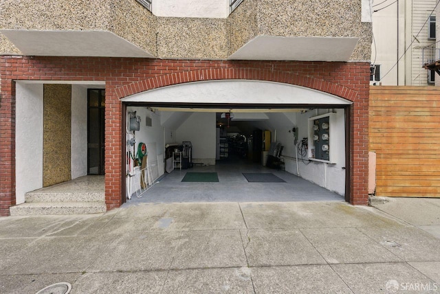278 7th Ave, San Francisco, CA 94118 - garage featuring driveway