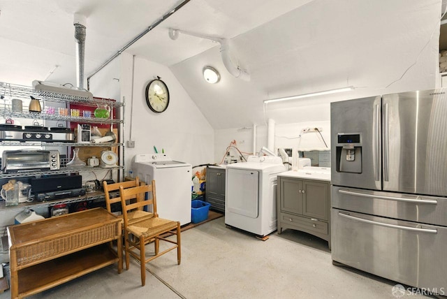 278 7th Ave, San Francisco, CA 94118 - washroom featuring independent washer and dryer