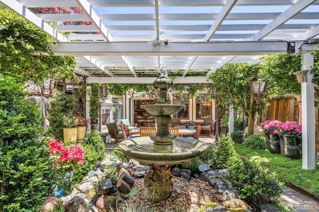 68 Castro St, San Francisco, CA 94114 - view of patio featuring a pergola
