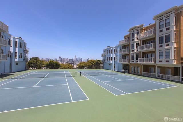 536 Wisconsin St, San Francisco, CA 94107 - view of tennis court featuring a skyline view