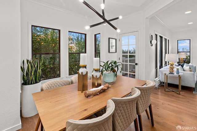 536 Wisconsin St, San Francisco, CA 94107 - dining room featuring ornamental molding, light wood-style floors, a chandelier, recessed lighting, and baseboard heating