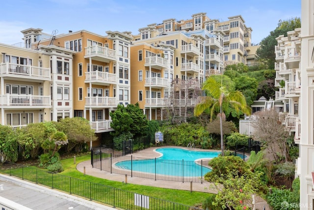 536 Wisconsin St, San Francisco, CA 94107 - view of community pool