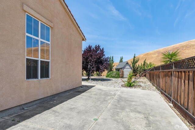 5317 Judsonville Dr, Antioch, CA 94531 - view of patio featuring fence
